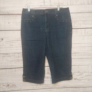 Pennars size 14 Womans Dark Wash Blue Jean Capris